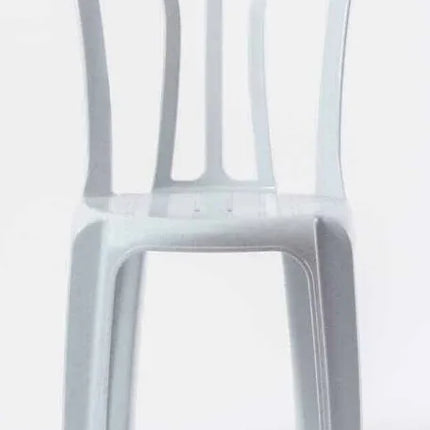 כיסא פלסטיק